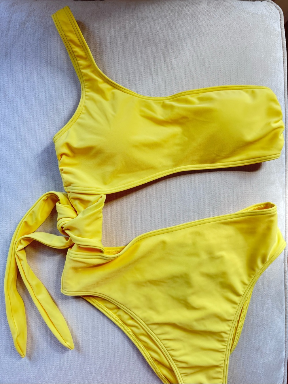 One-Shoulder Yellow Monokini